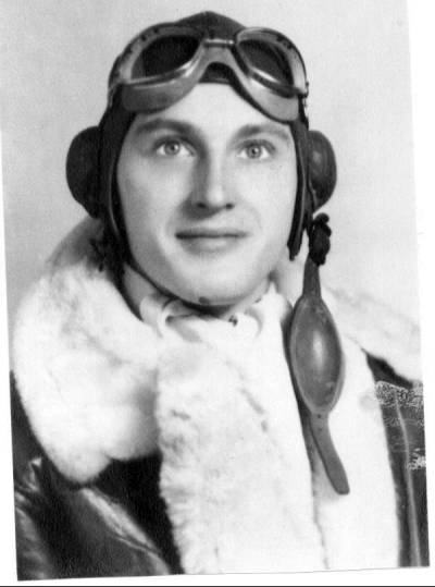 Student pilot at NAS Ottumwa Iowa in   1944.